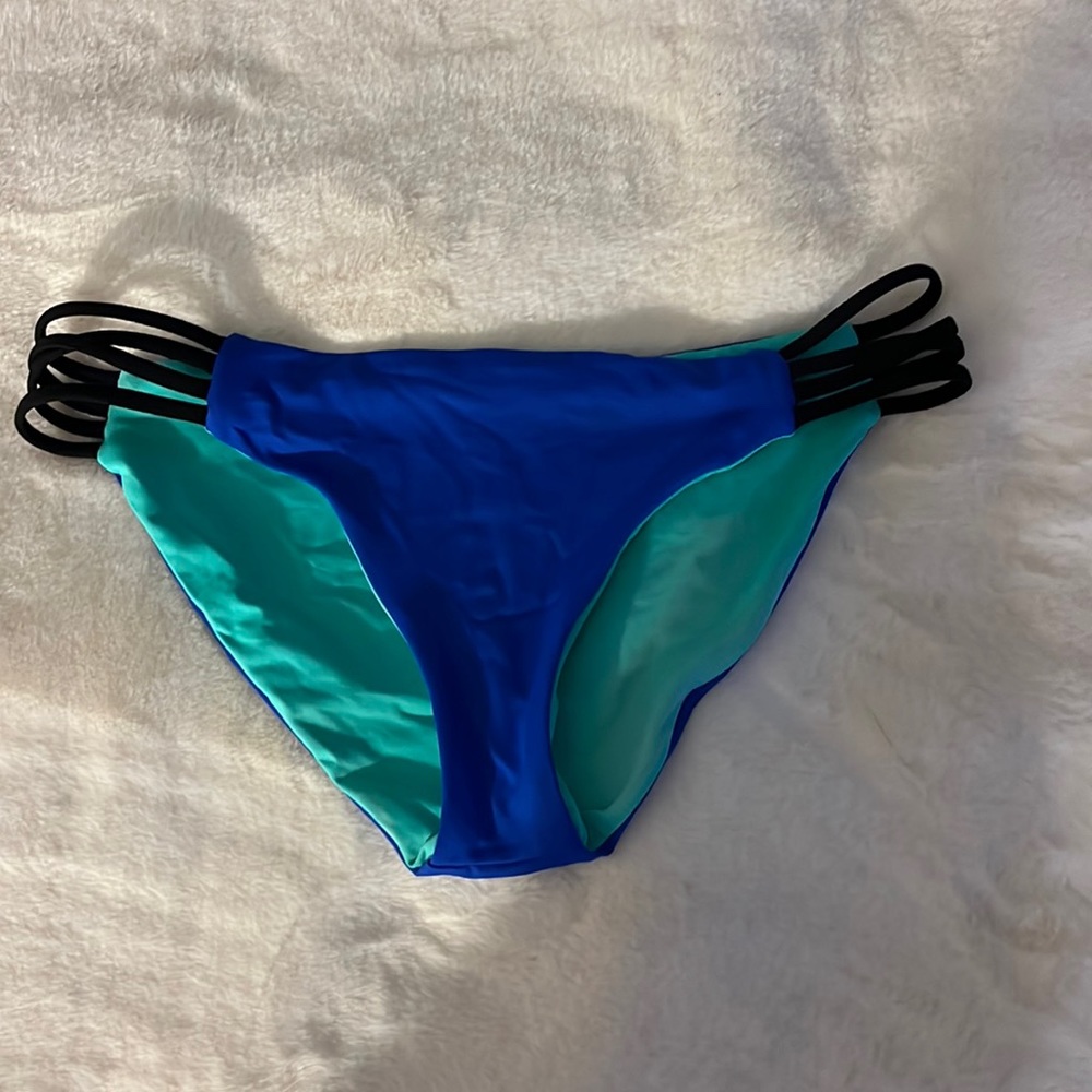 LSpace Reversible Bottoms Size S